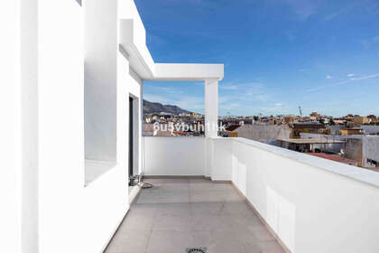 Penthouse for sale in Las Lagunas, Fuengirola, Málaga. 