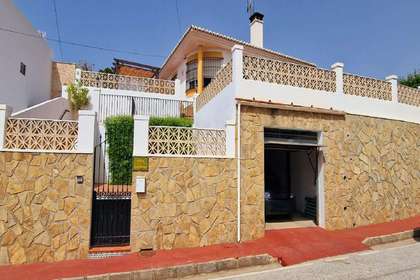Chalet for sale in Chilches, Málaga. 