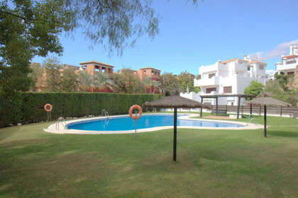 酒店公寓 出售 进入 Casares, Málaga. 