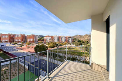 Apartment zu verkaufen in El Atabal, Málaga. 