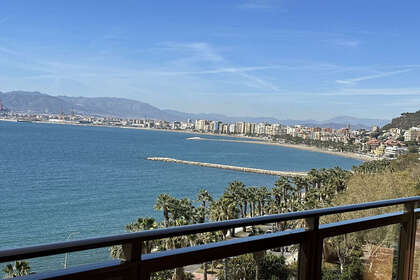 Apprt dernier Etage vendre en Vélez-Málaga. 